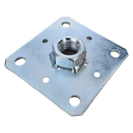 blacha-4mm-110x110-przyspawana-nakretka-na-pret-m24