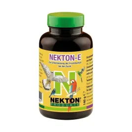witamina-e-dla-ptakow-w-okresie-legu-nekton-e-140g