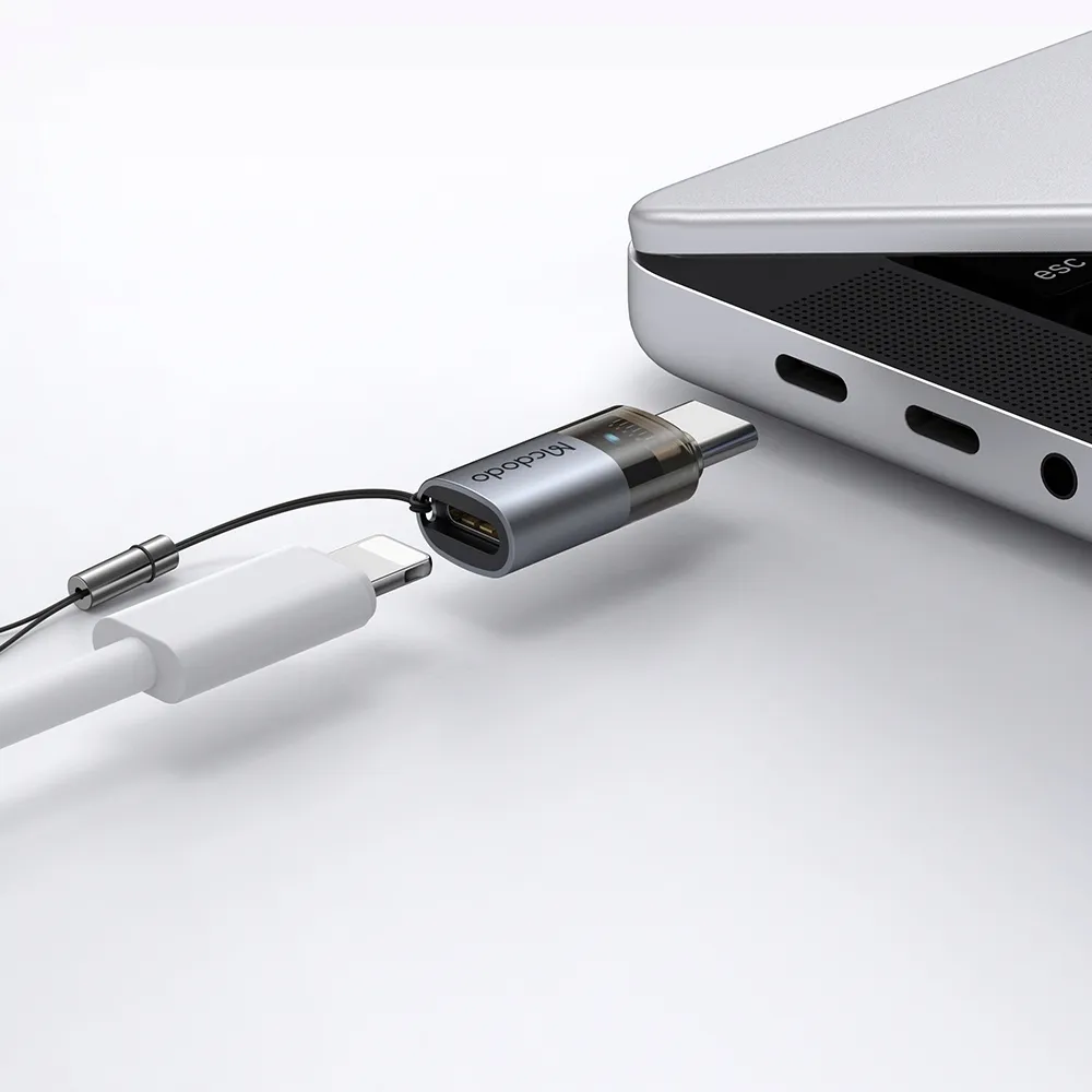 mcdodo-adapter-przejsciowka-usb-c-usb-typ-c-do-lightning-iphone-17-pro-led-stan-nowy