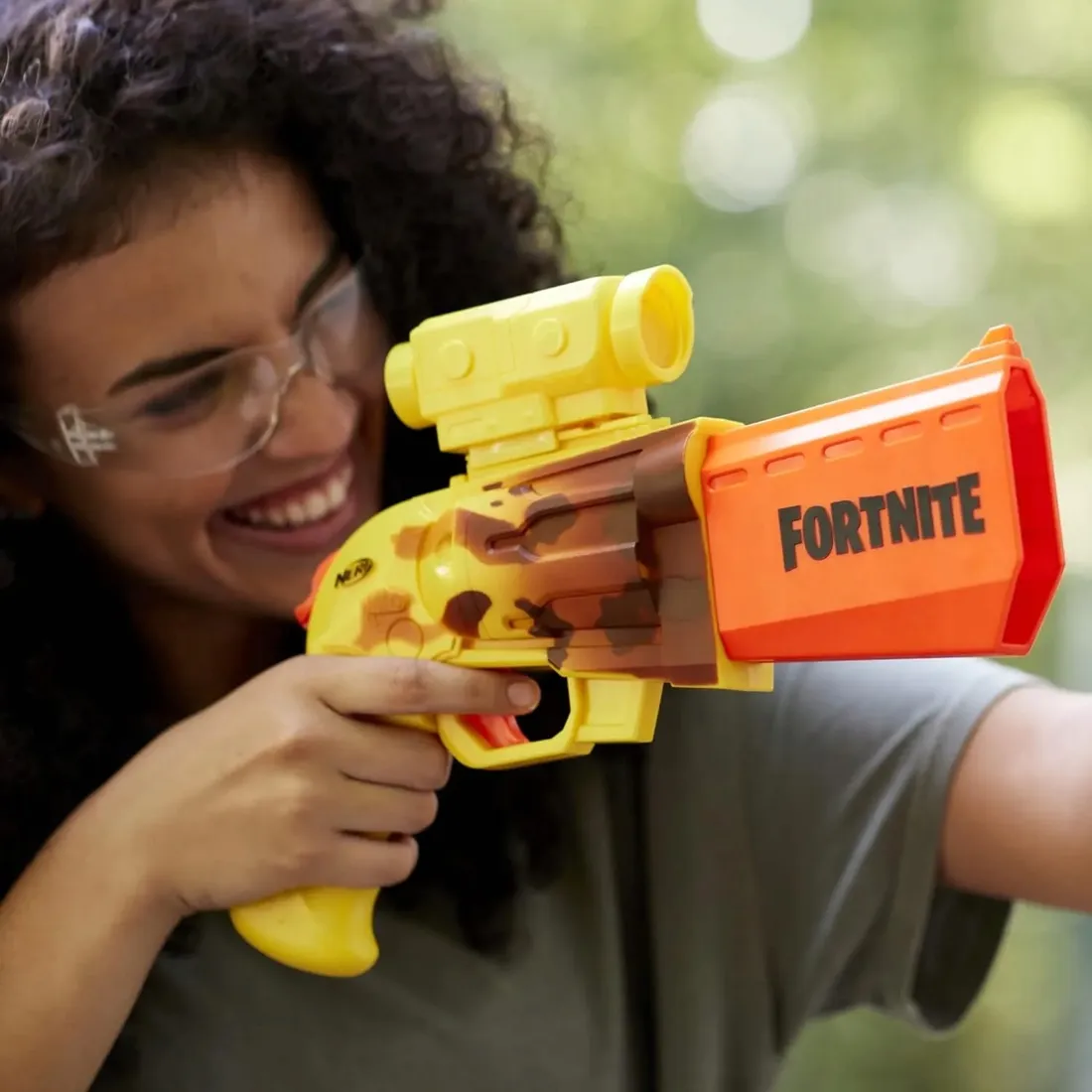 NERF Fortnite Peely Pack + Pack Peely Set De Bananin Blasters 10 Darts Toy Gun
