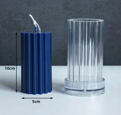 plastikowa-forma-do-swiec