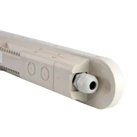 oswietlenie-natynkowe-hermetyczne-led-120cm-50w-7700lm-6000k-do-magazynu