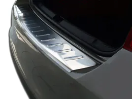 stalowa-nakladka-na-zderzak-skoda-rapid-2012-r