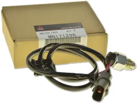 mitsubishi-pajero-sport-08-3-2-di-d-czujnik-zalaczenia-przedniego-mostu