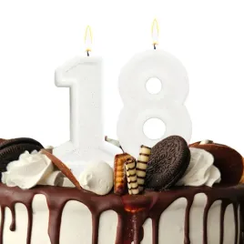swieczki-urodzinowe-osiemnaste-urodziny-biale-brokatowe-cyfry-18-na-tort