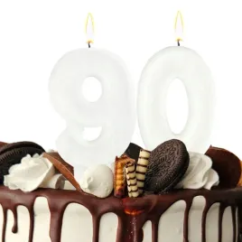 swieczki-90-urodzinowe-na-rocznice-biale-brokatowe-cyfry-9-i-0-na-tort