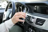 cool-ring-uchwyt-do-telefonu-na-palec