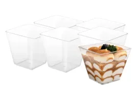 pojemniki-kwadratowe-na-desery-przystawki-120-ml-plastikowe-24-sztuki