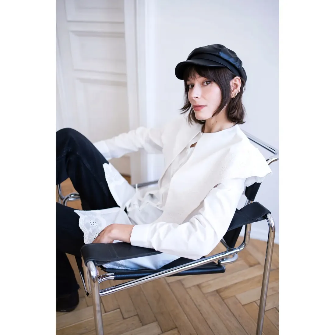 kaszkiet-boxley-ecru