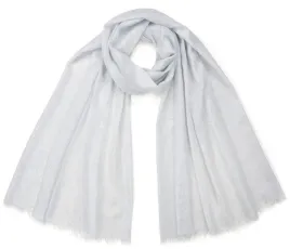 zwiewny-elegancki-szal-z-blyszczaca-nitka-charming-spark-sz23411-1