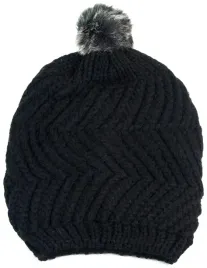 czapka-slalomy-czarny-or-z-pomponem-futrzanym-cz2504