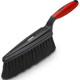 delikatna-zmiotka-szczotka-do-sniegu-odsniezania-auta-samochodu