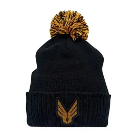 czapka-lech-poznan-zimowa-zlote-skrzydelko