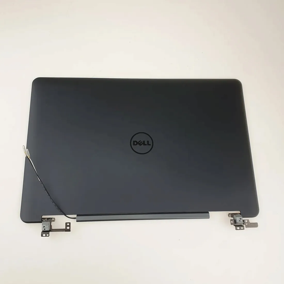 klapa-matrycy-dell-latitude-e5540-or-8ym37