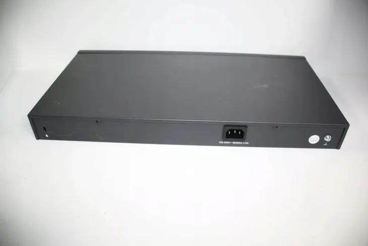 switch-tp-link-tl-sg2428p-waga-z-opakowaniem-3-98-kg-liczba-portow-24