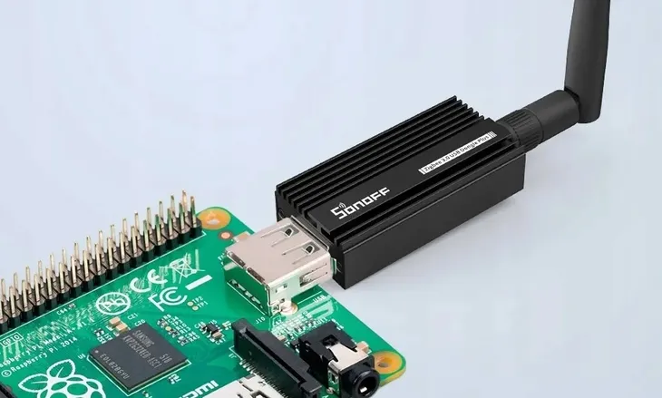 sonoff-bramka-zigbee-dongle-plus-e-zigbee2mqtt-stan-nowy-cechy-dodatkowe-lacznosc-radiowa