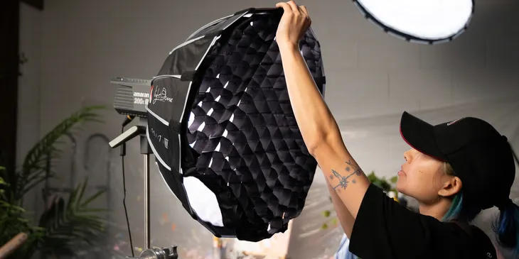 softbox-aputure-light-dome-mini-iii-ksztalt-oktagonalny-model-softbox-aputure-light-dome-mini-iii