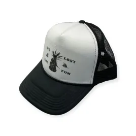 czapka-z-daszkiem-unisex