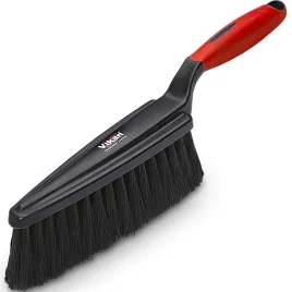 delikatna-zmiotka-szczotka-do-sniegu-odsniezania-auta-samochodu