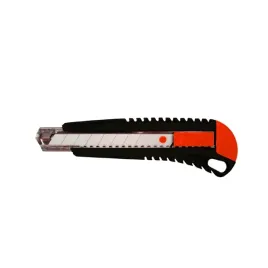 fiskars-noz-nozyk-wysuwany-z-wysuwanym-ostrzem-na-ostrza-lamane-18mm