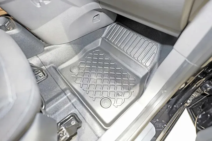 ford-transit-connect-2014-dywaniki-do-auta-waga-z-opakowaniem-1-kg