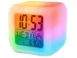zegarek-zegar-budzik-swiecacy-kameleon-led-kolory
