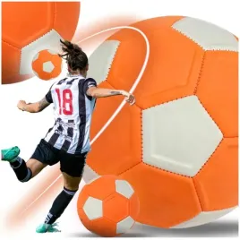 pilka-nozna-do-nogi-z-efektem-skretu-neonowa-wyprofilowana-curve