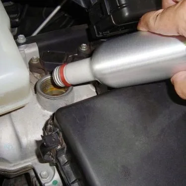 castrol-engine-shampoo-plukanka-do-silnikow-300ml