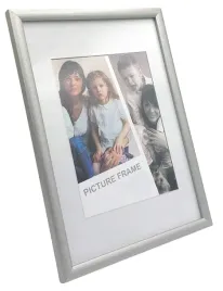 ramka-na-zdjecie-30x40-srebrna-klasyczna-uniwersalna
