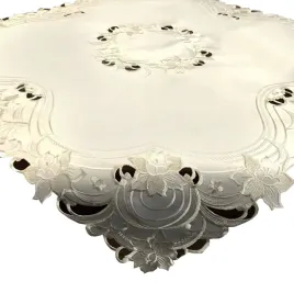 bieznik-nakladka-85x85-dekoracyjna-na-stol-kremowa