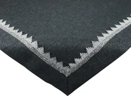 nakladka-z-blyszczaca-nitka-i-aplikacja-85x85