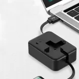 kabel-zawijany-3w1-lighting-usb-c-micro-usb-granat-kolor-niebieski
