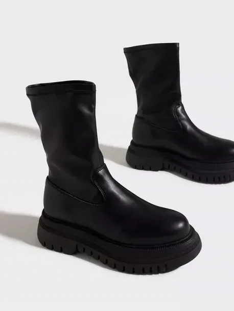 pavement-skora-botki-kozaki-41-kolor-inny-kolor