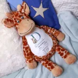 przytulanka-zyrafa-mis-na-prezent-dla-dziecka-metryczka-twoje-imie-wzory-bohater-inny