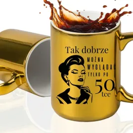 kubek-duzy-zloty-na-prezent-tak-mozna-wygladac-po-40-50-60-imie-wzory
