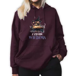 bluza-damska-burgundowa-z-kapturem-dla-czarownicy-z-zawodu-wiedzma-wzory-xl