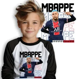 pizama-dziecieca-czarna-do-szkoly-dla-fana-pilki-noznej-mbappe-wzory-146
