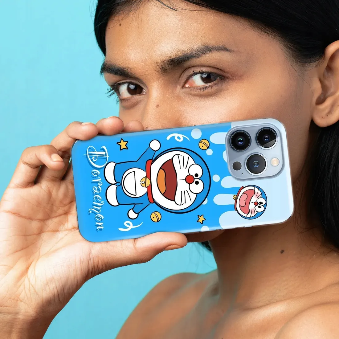 etui-granatowy-sznurek-do-iphone-12-mini-case-black-quick-doraemon-wzory-stan-nowy