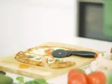 fiskars-noz-do-pizzy-radelko-1019533-stan-nowy-przeznaczenie-do-pizzy