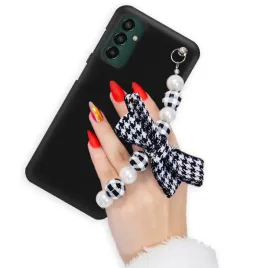 etui-matowe-czarne-do-samsung-m23-5g-bialo-czarne-perly-z-kokarda-w-pepitke