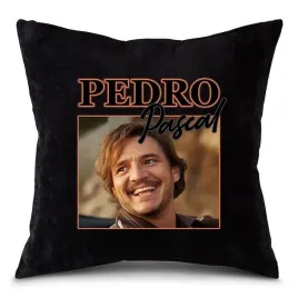 poduszka-na-prezent-dla-fana-pedro-pascal-wzory