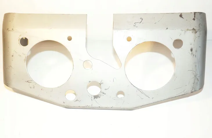 tablica-zegarow-c-330-numer-katalogowy-oryginalu-42313020