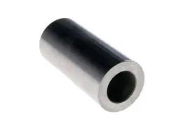 sworzen-tlokowy-silnika-c-330