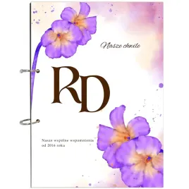 drewniany-album-boho-na-zdjecia-prezent-inicjaly