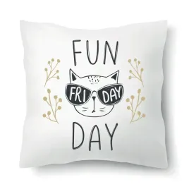 poduszka-biala-na-prezent-misie-friday-fun-day-wz