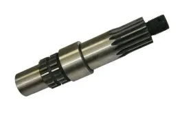 walek-kola-atakujacego-3340-zetor