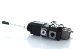rozdzielacz-hydrauliczny-2-sekcyjny-joystick-40l