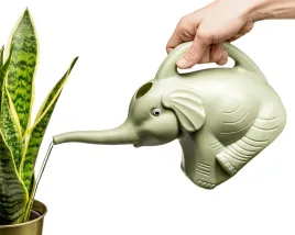 konewka-slonik-gadzet-domowy-do-domu-ogrodu-dla-ogrodnika-zielony-ogrodowa