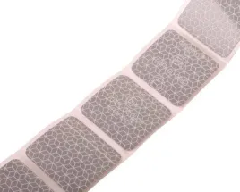 tasma-odblaskowa-konturowa-w-segmentach-biala-1m-biezacy