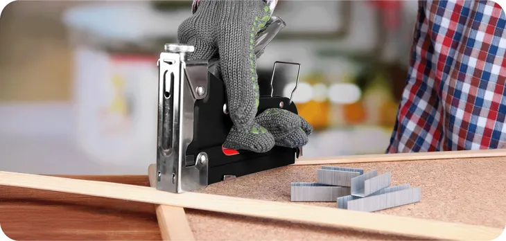 zszywacz-tapicerski-taker-gwozdziarka-do-zszywek-uniwersalny-profesjonalny-maksymalna-dlugosc-gwozdzi-14-mm